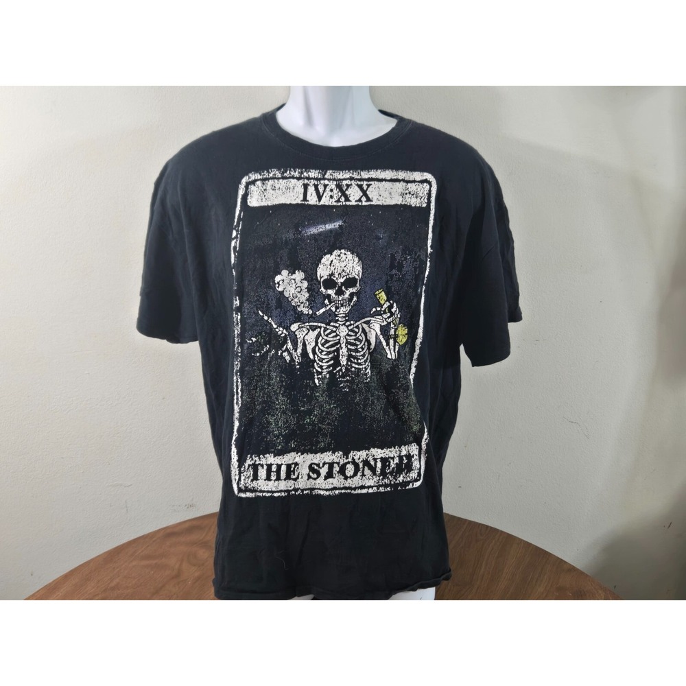 Spencers The Stoner Pot Head Skeleton Tarot‎ Card Graphic Shirt  XL Black Bong